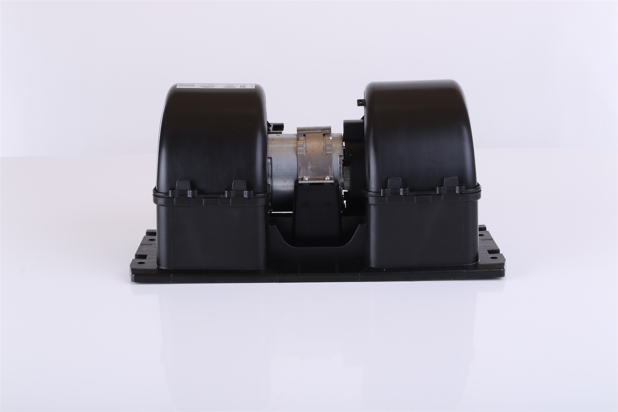 NISSENS 87486 Ventilators-atsevišķi komponenti MERCEDES-BENZ Sprinter 3.5-T Platforma/Šasija (W906) 311 CDI 4x4 (906.131, 906.133, 906.135, 906.231, 906.233... 109 ZS Dīzelis cena