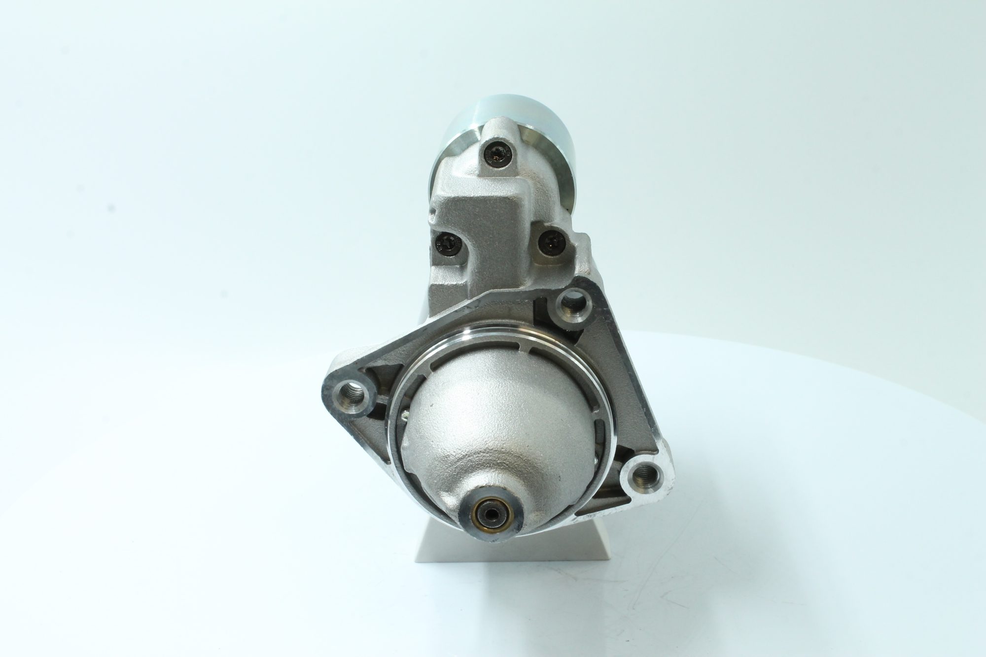 Starter motor 88212920 PowerMax AE8T 11000 AB Starter motor 88212920 PowerMax AE8T11000AB MAZDA
