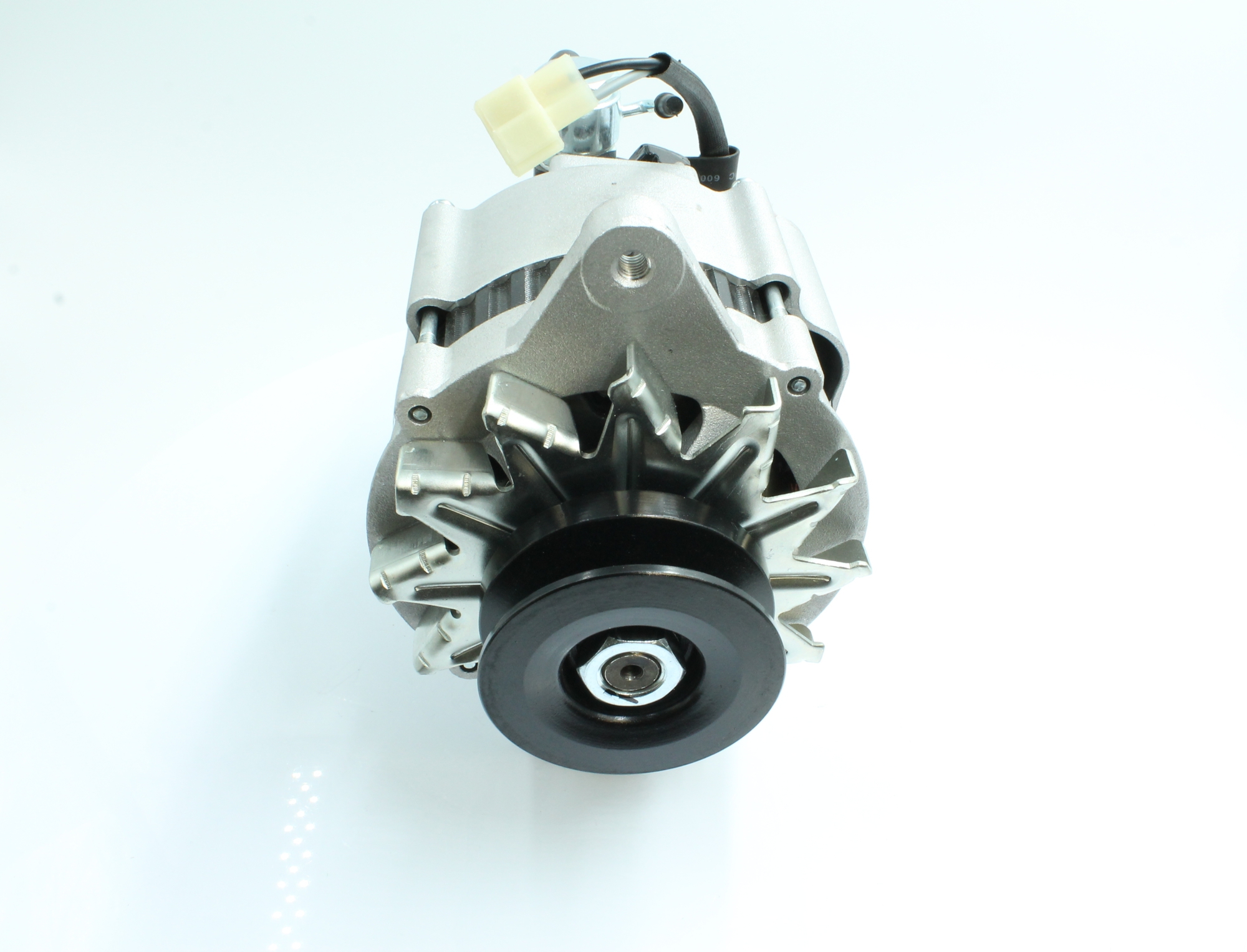 Alternador 89212999 PowerMax R2861-83-00C ASIA MOTORS