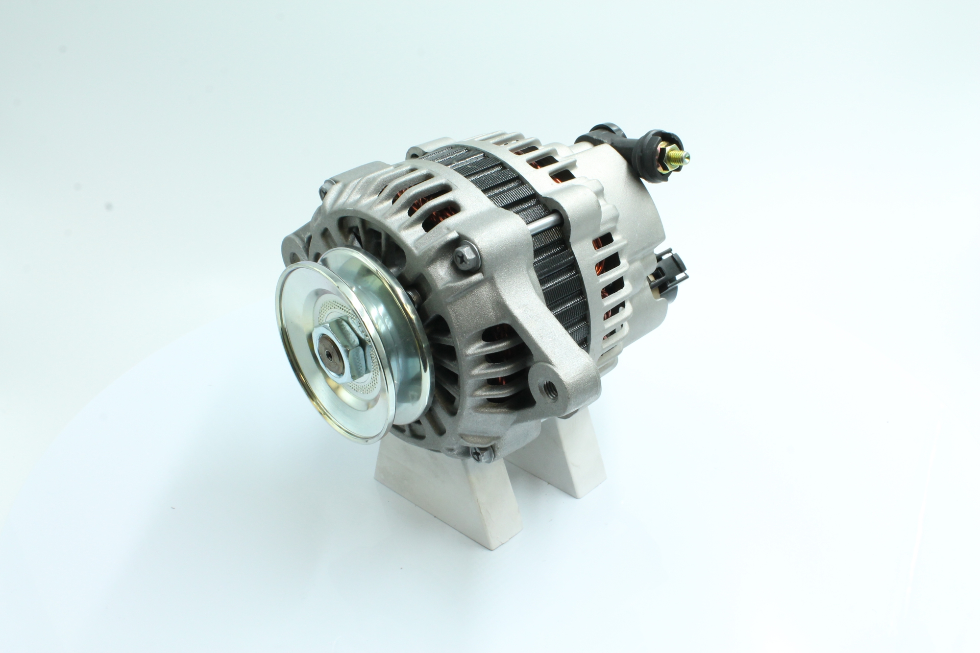 Lichtmaschine 89213933 PowerMax 27070-23000-71 89213933 Lichtmaschine PowerMax 270702300071 MITSUBISHI