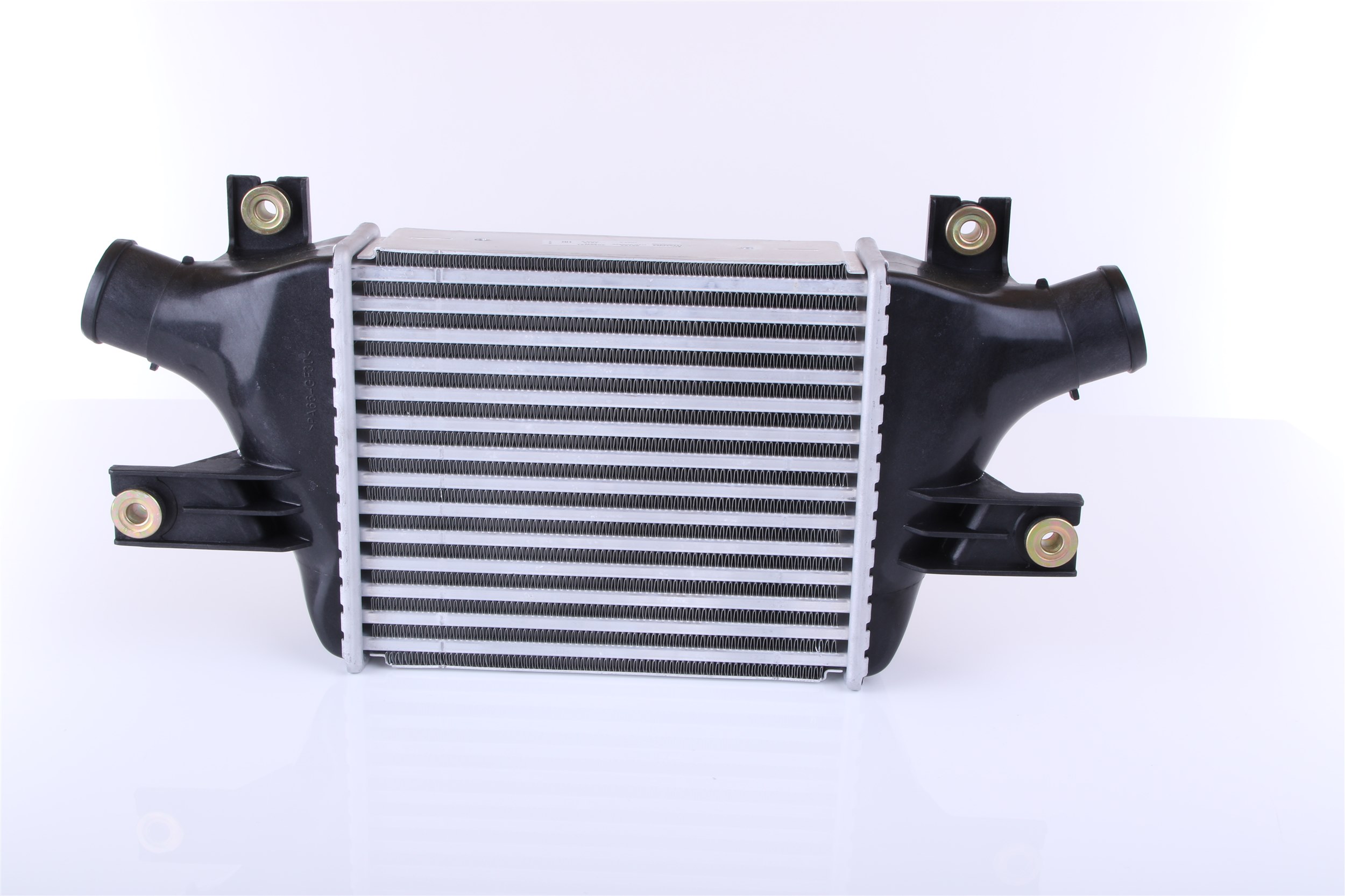 Intercooler 96163 NISSENS 1530A093 PEUGEOT