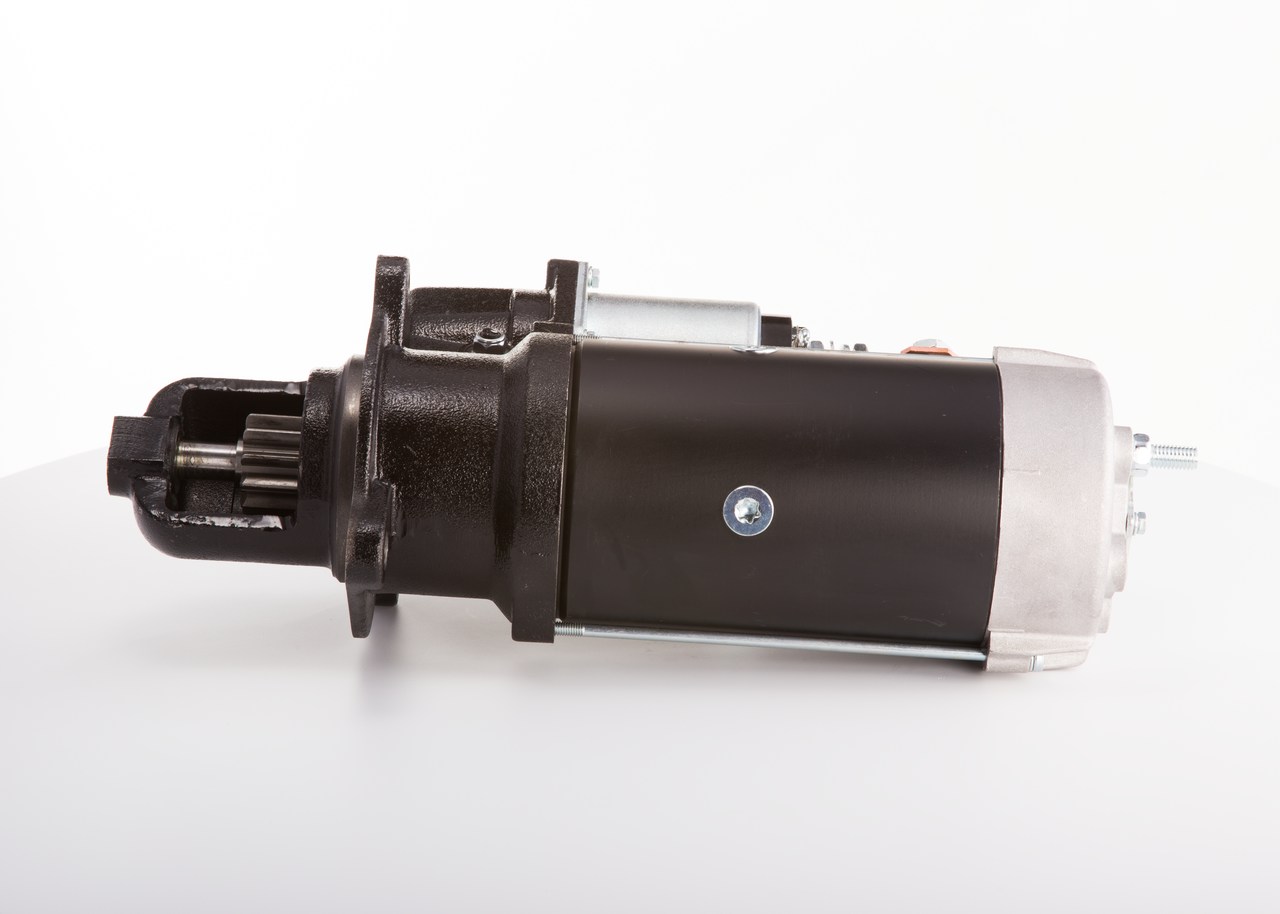 BOSCH 24V, 6.7KW Önindító
