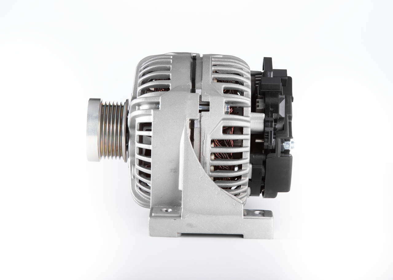 BOSCH 12V, 140A Dynamo / Alternator