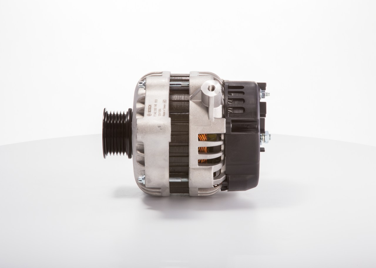 BOSCH 12V, 105A Generaator