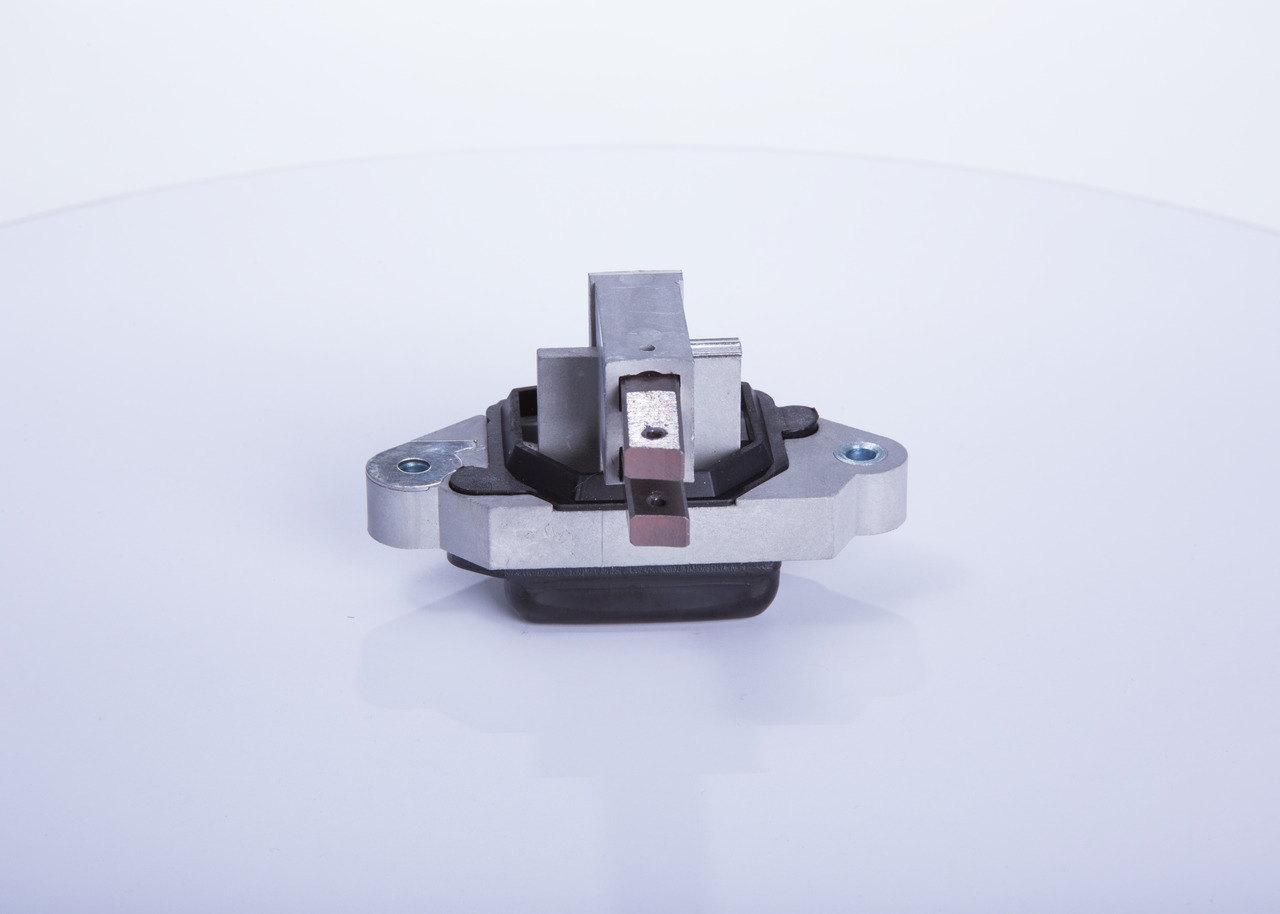 Regulátor alternátora F 042 320 310 BOSCH A0021549606 DAF