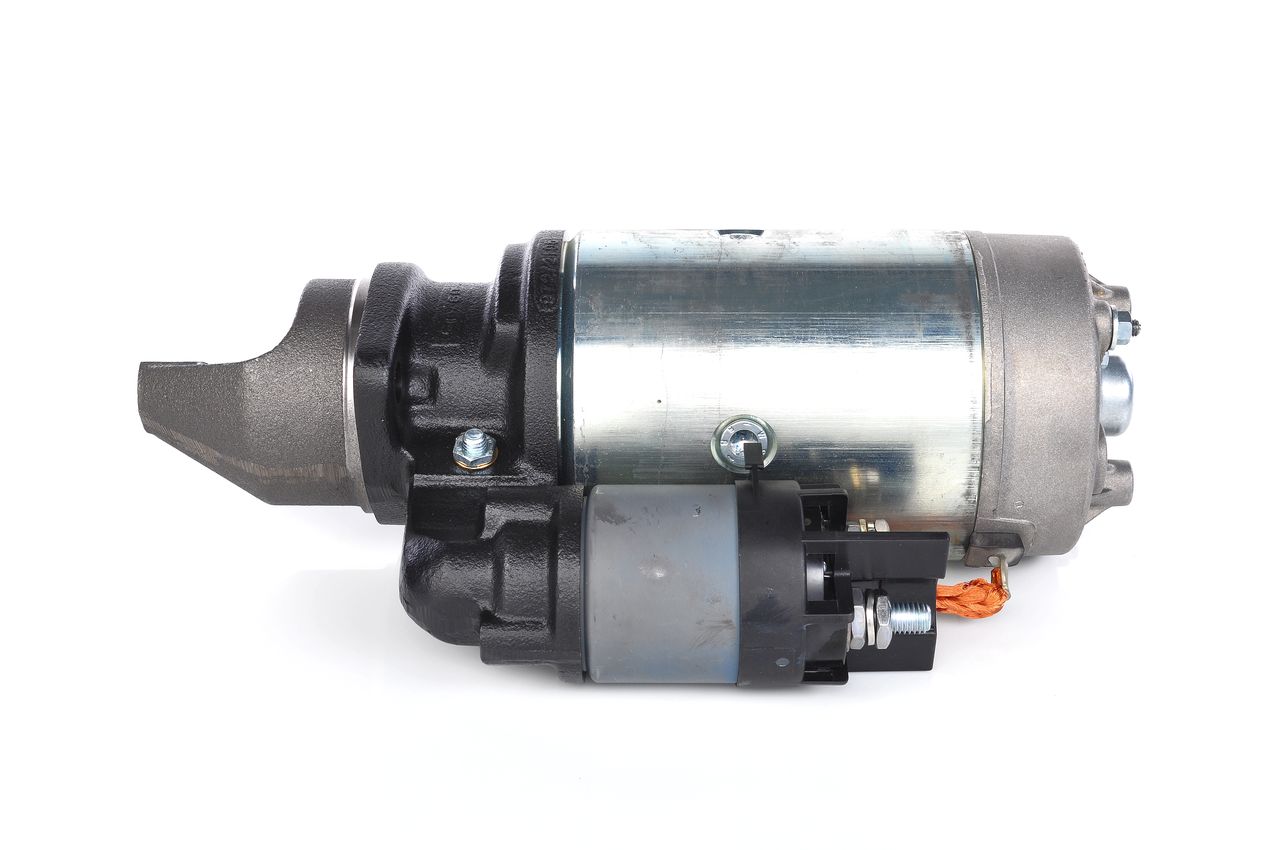 BOSCH IF (R) 12V 3,0 kW Starter