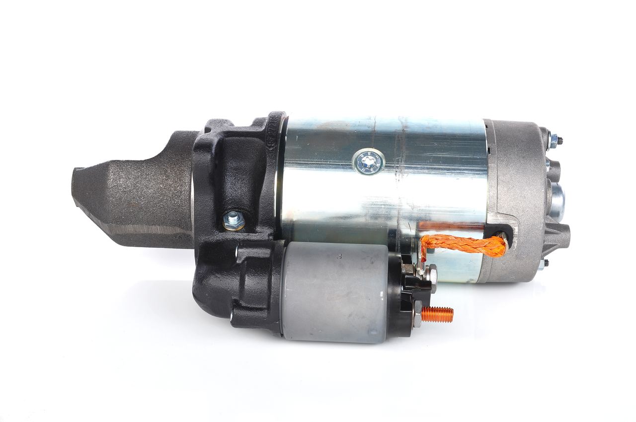 BOSCH IF (R) 12V 3,0 kW Starter