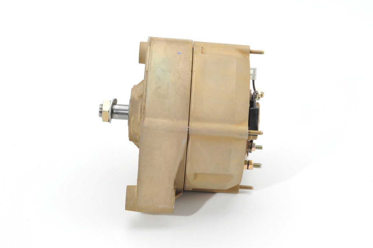 Generator 0 120 468 114 BOSCH 9001089862 VOLVO