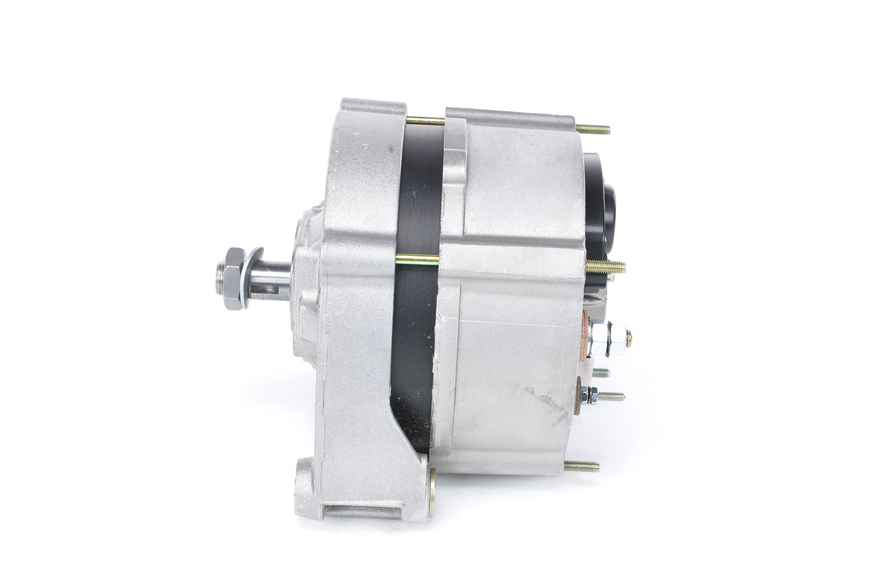 Alternateur 0 120 469 102 BOSCH 0118 0302 RENAULT TRUCKS