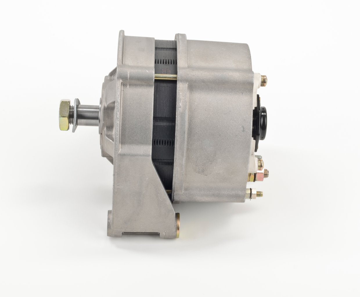 Alternateur 0 120 484 001 BOSCH 0117 2857 IVECO