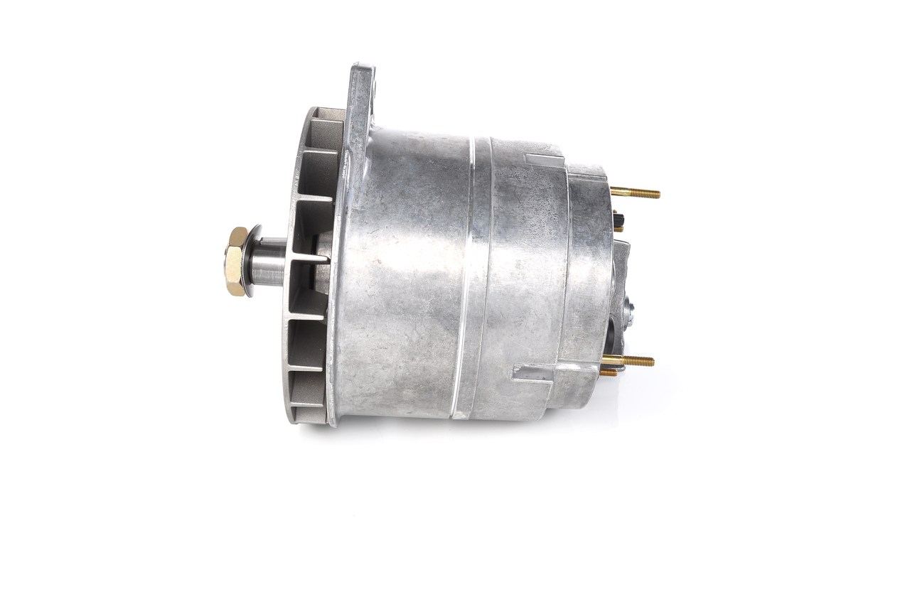 Alternateur 0 120 689 545 BOSCH 0118 0101 VOLVO