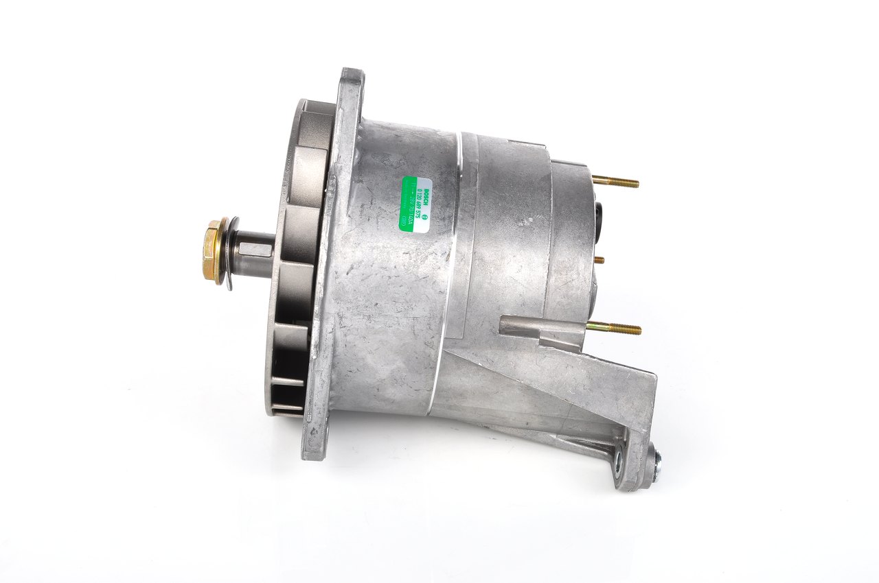 0 120 689 575 Lichtmaschine BOSCH 51261016085 VOLVO