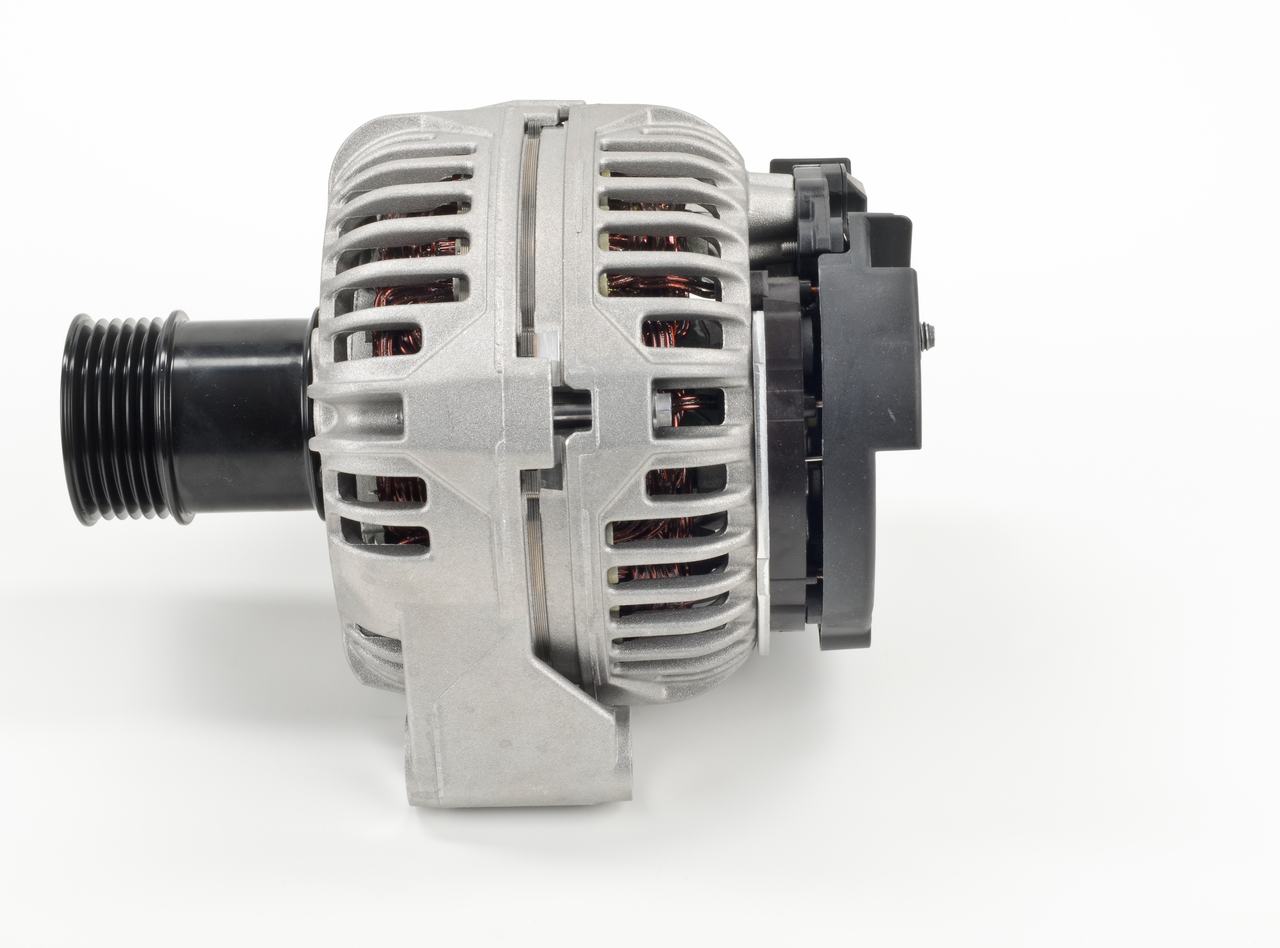 Generator 0 124 525 143 BOSCH 12770124 AUDI