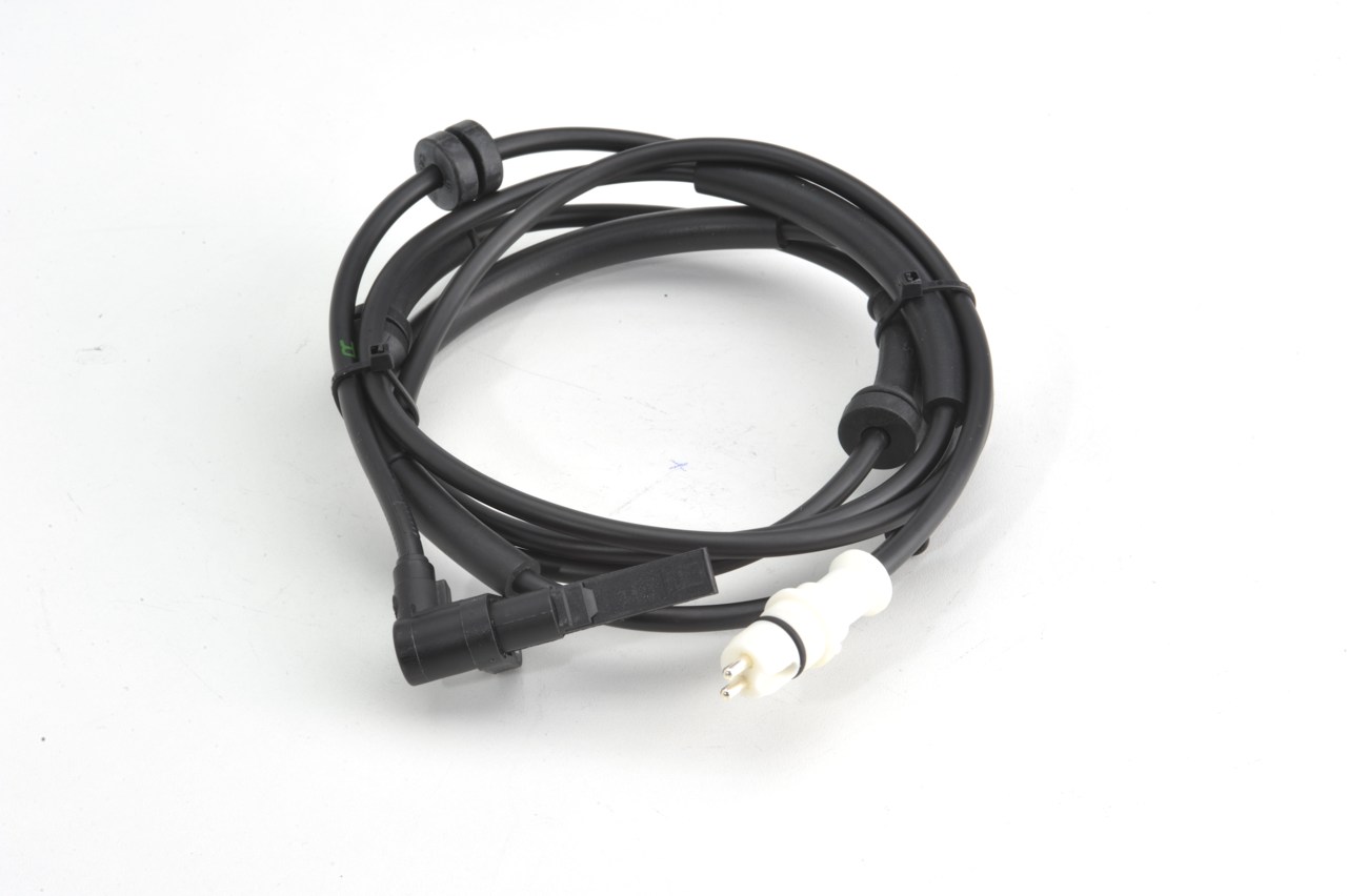 ABS Sensor 0 265 007 085 BOSCH 46 557 535 FORD