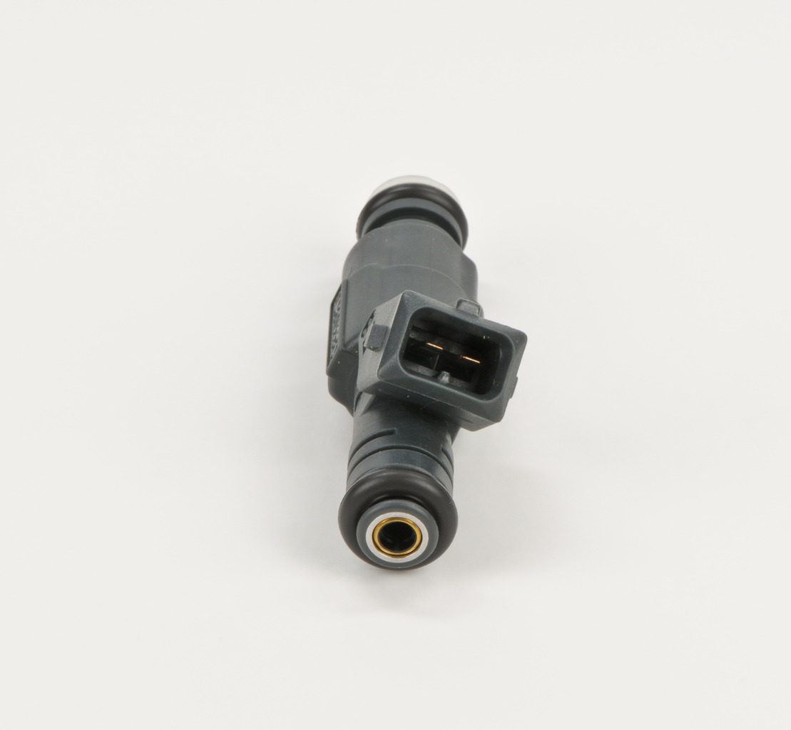 BOSCH 0 280 155 821 petrol and diesel MAZDA 2 Engine injector cost uk