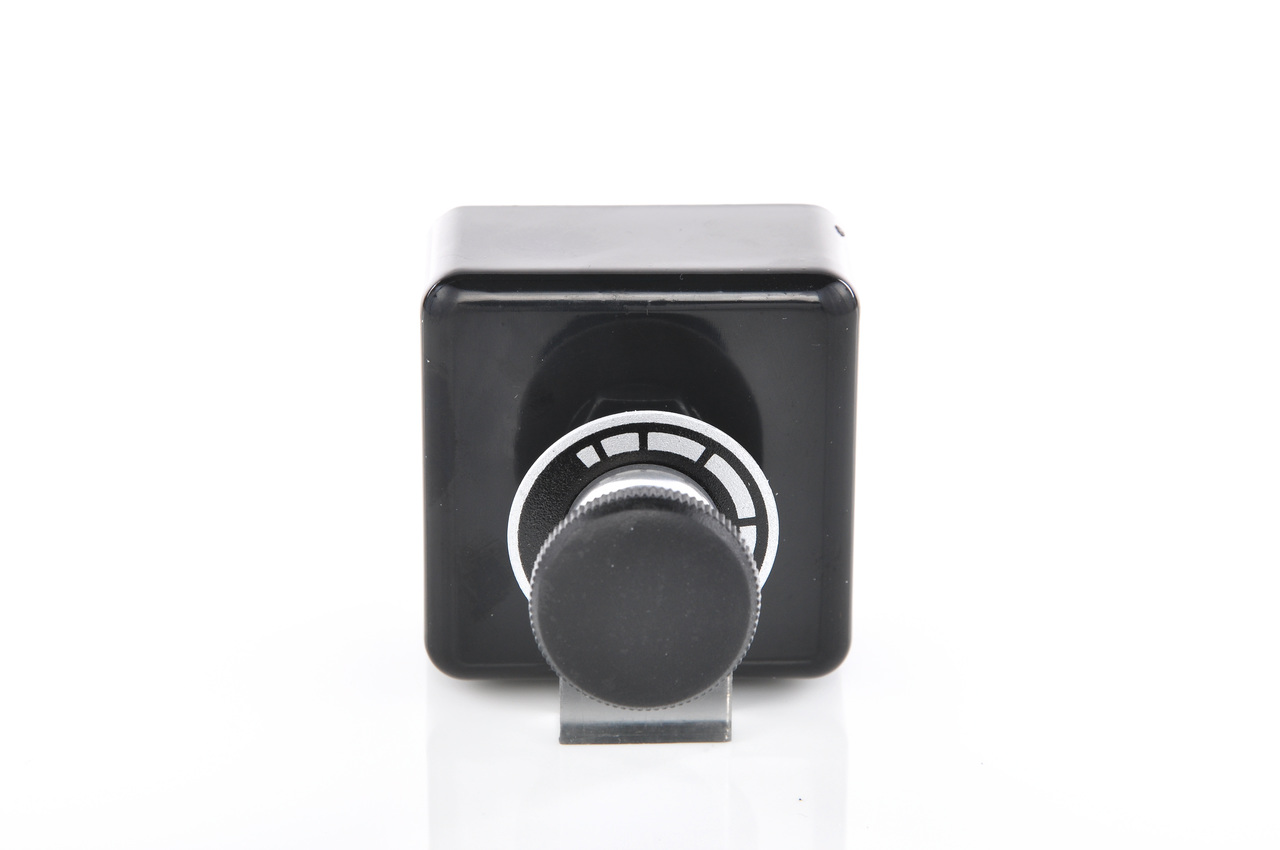 BOSCH Commutateur de colonne de direction 0 336 920 004 avis