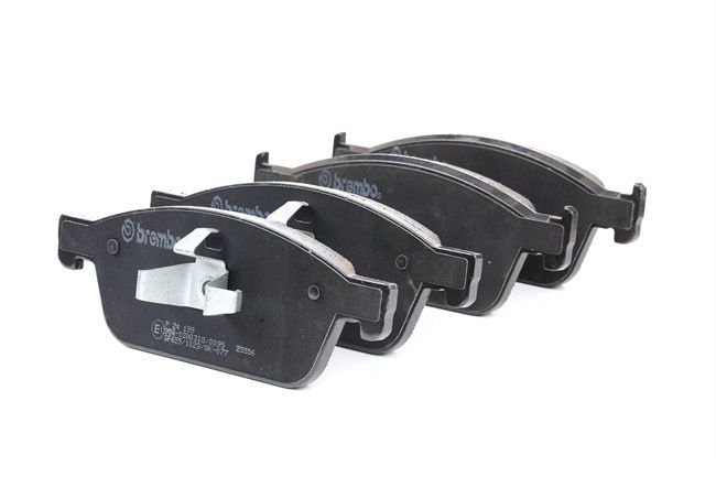 BREMBO 25556 Kit pastiglie freni