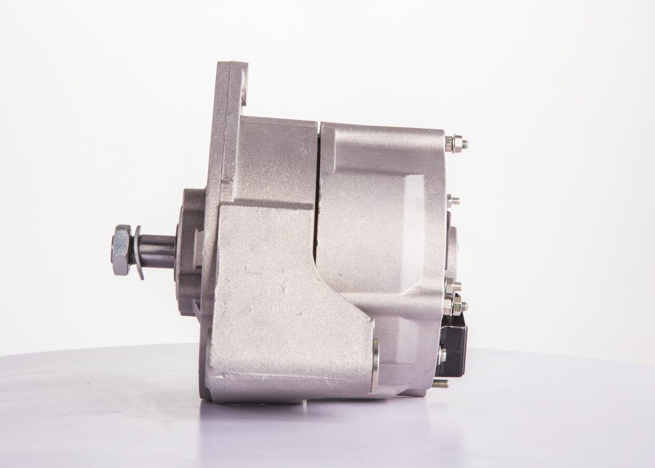 BOSCH K1 (R) 28V 8/35A Alternateur