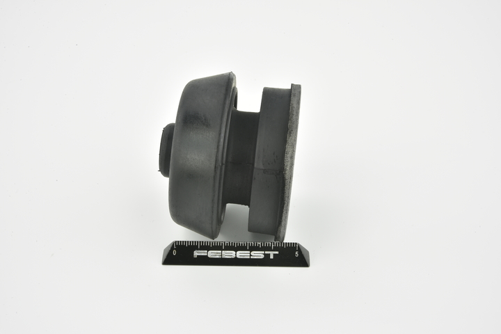 FEBEST Silent bloc d'essieu TSB-LC93 Volkswagen JETTA Support d'essieu FEBEST TSB-LC93