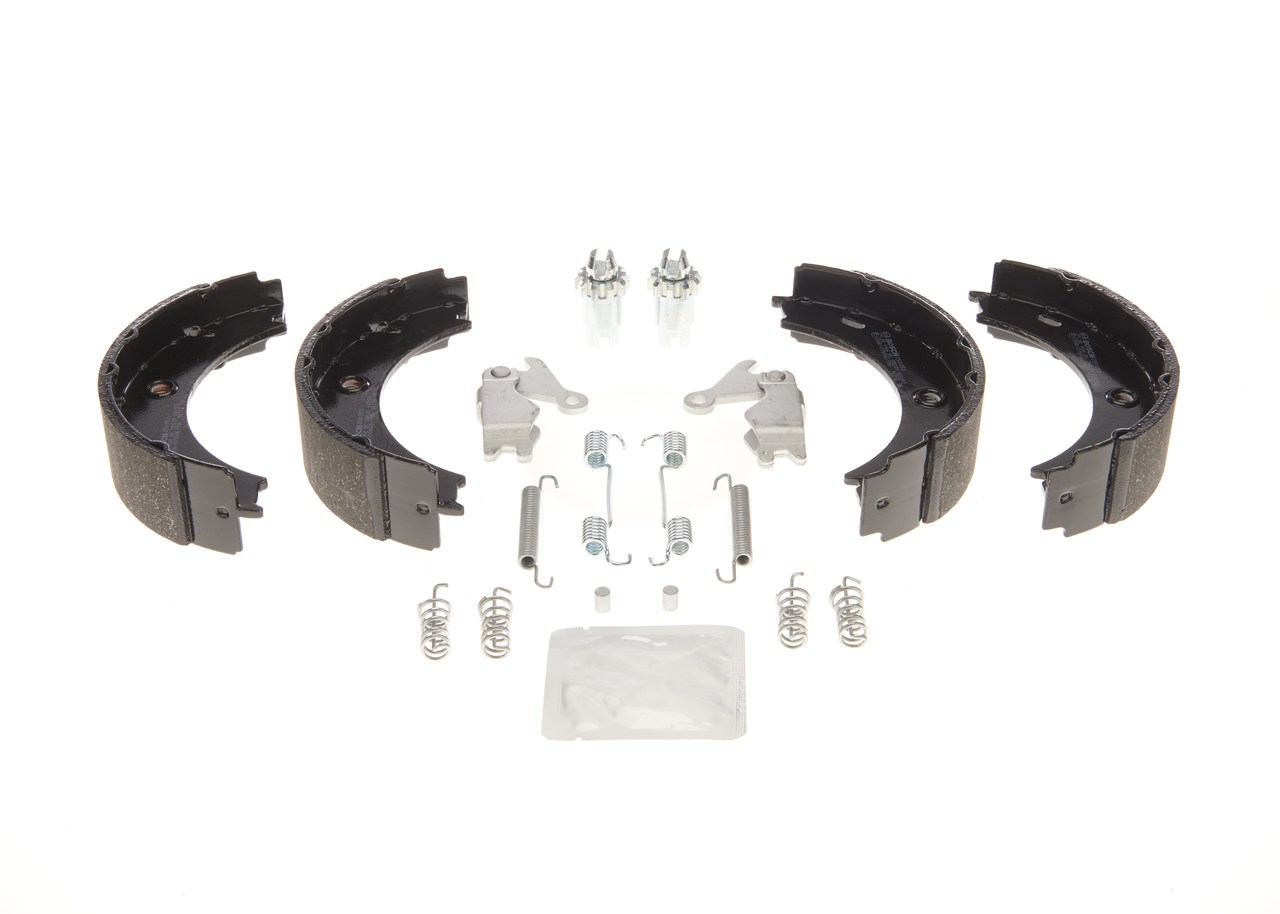 BOSCH 0 204 113 808 handremschoenen VW LT 28-35 II Bus