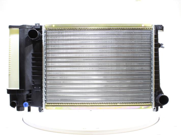 Radiateur du moteur 10530383 ALANKO 1712971 BMW