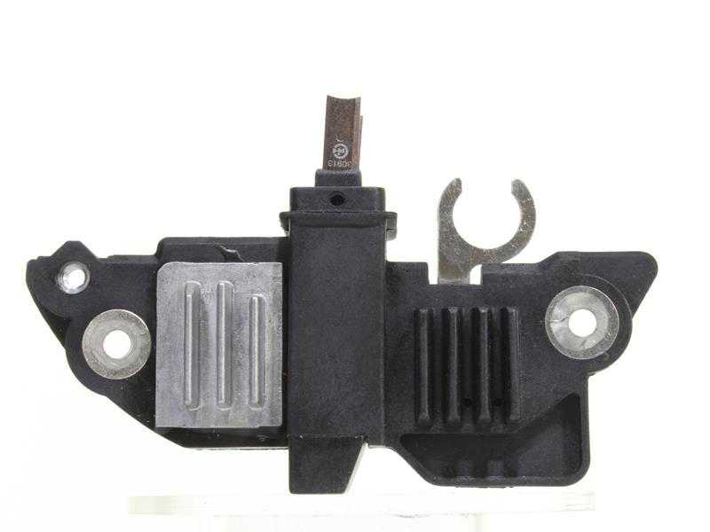 ALANKO 10700241 Generaatori pingeregulaator Audi A8 D2 S8 quattro 360 hj Bensiin hind