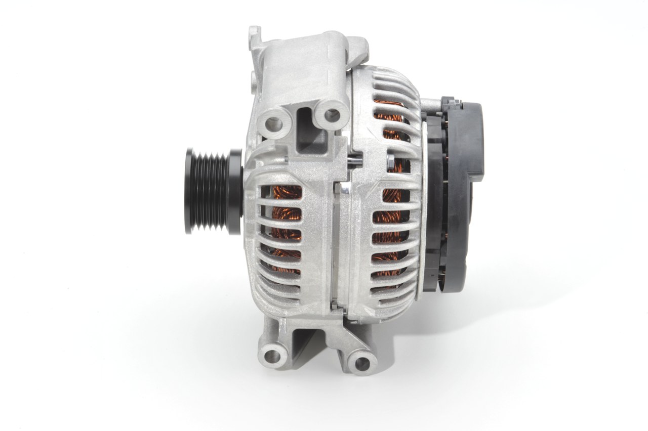 Dynamo 1 986 A00 540 BOSCH A012154 590280 OPEL