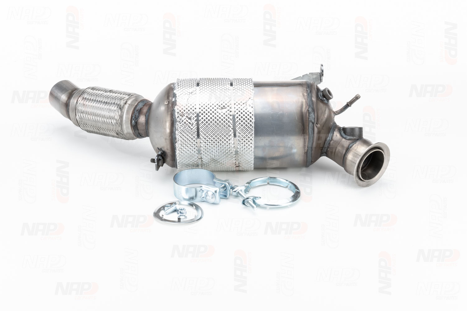 CAD10026 NAP carparts dpf BMW E93 320d 2.0 197 CV Diesel prezzo
