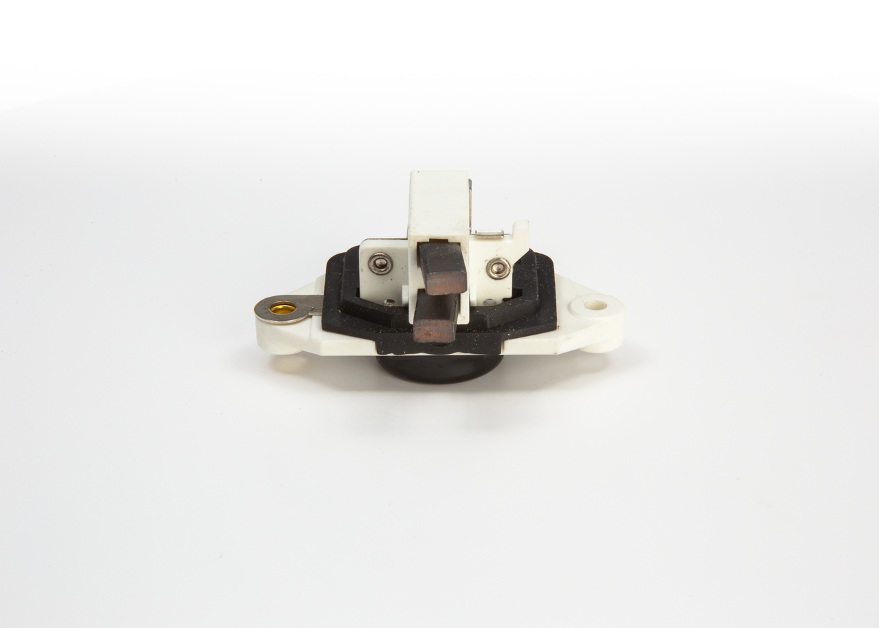 Regulador del alternador 1 986 AE0 007 BOSCH 2Y 9541 FIAT