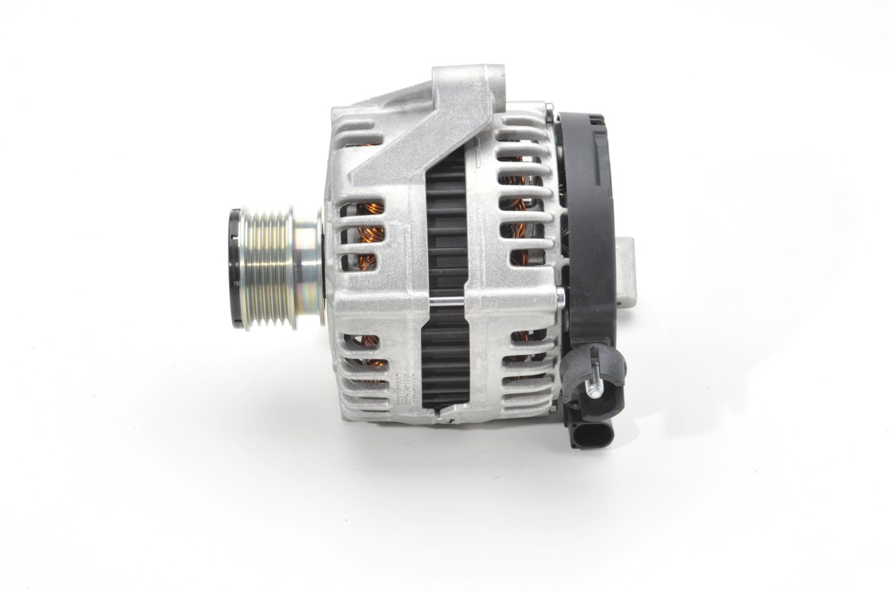 BOSCH H7P (>) 14V 95/150A Generátor