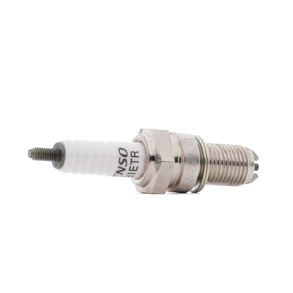 DENSO 5038 Spark plug