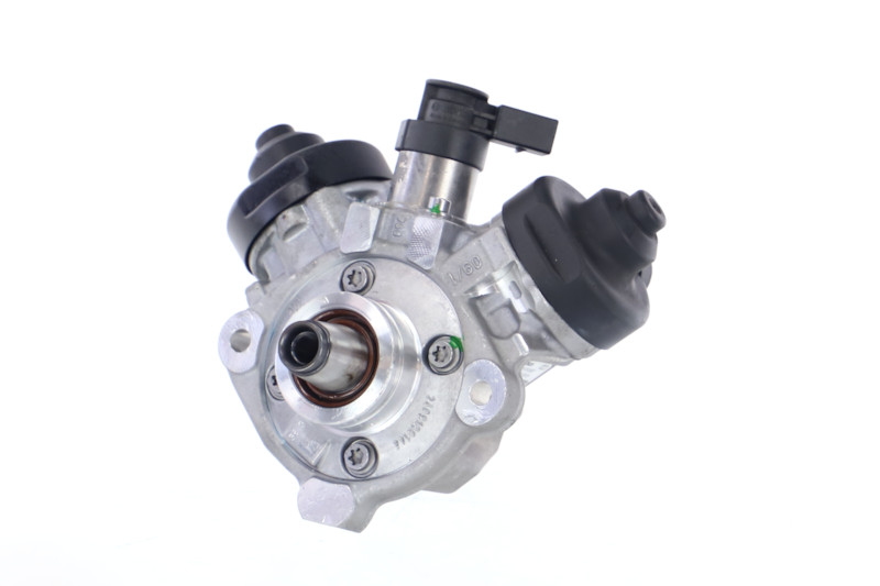 REMANTE 002-002-001408R Syöttöpumppu Mercedes S213 All Terrain E 400 d 4-matic (213.227) 340 hv Diesel hinta