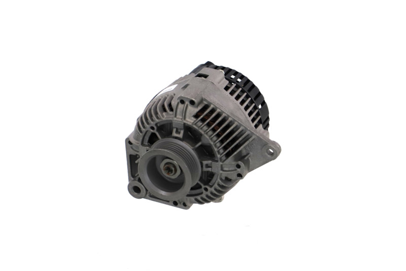 REMANTE 111722 Alternador 011-003-000401R