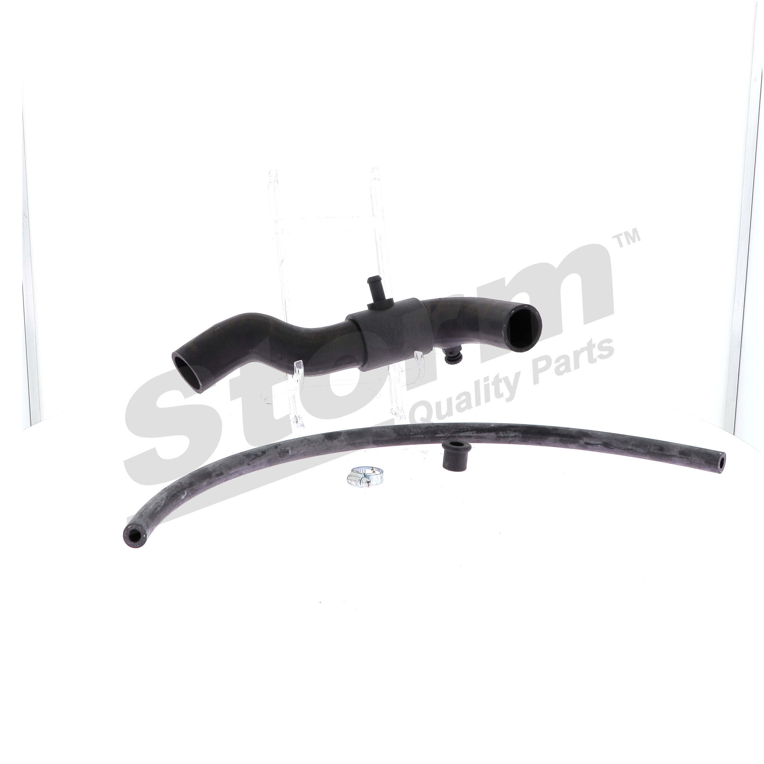 STORM QUALITY PARTS F9335 Tubo de radiador para Renault TRAFIC Camião de plataforma/chassis PXX 2.5 D 76 cv 1993 S8U 750 Diesel STORM QUALITY PARTS F9335 Mangueira de radiador RENAULT Trafic I Camião de plataforma/Chassis (PX) 2.5 D 76 cv Diesel preço