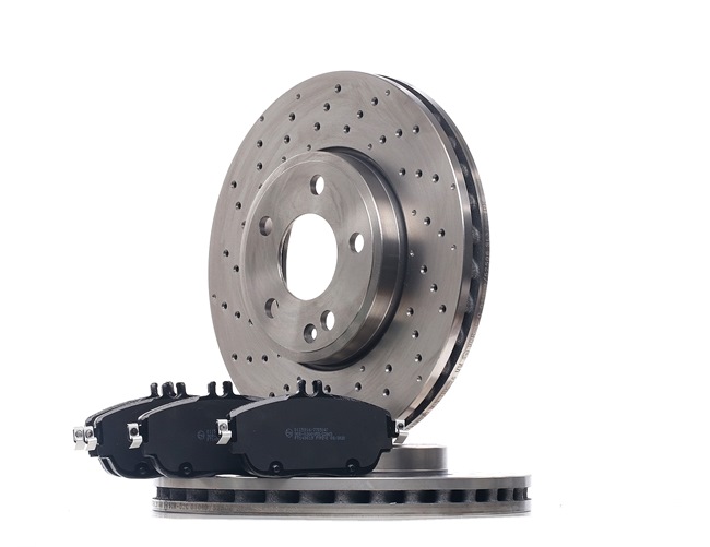 STARK SKBK-10991678 Brake kit W176 A 180 CDI 1.5 (176.012) 109 hp Diesel 2018