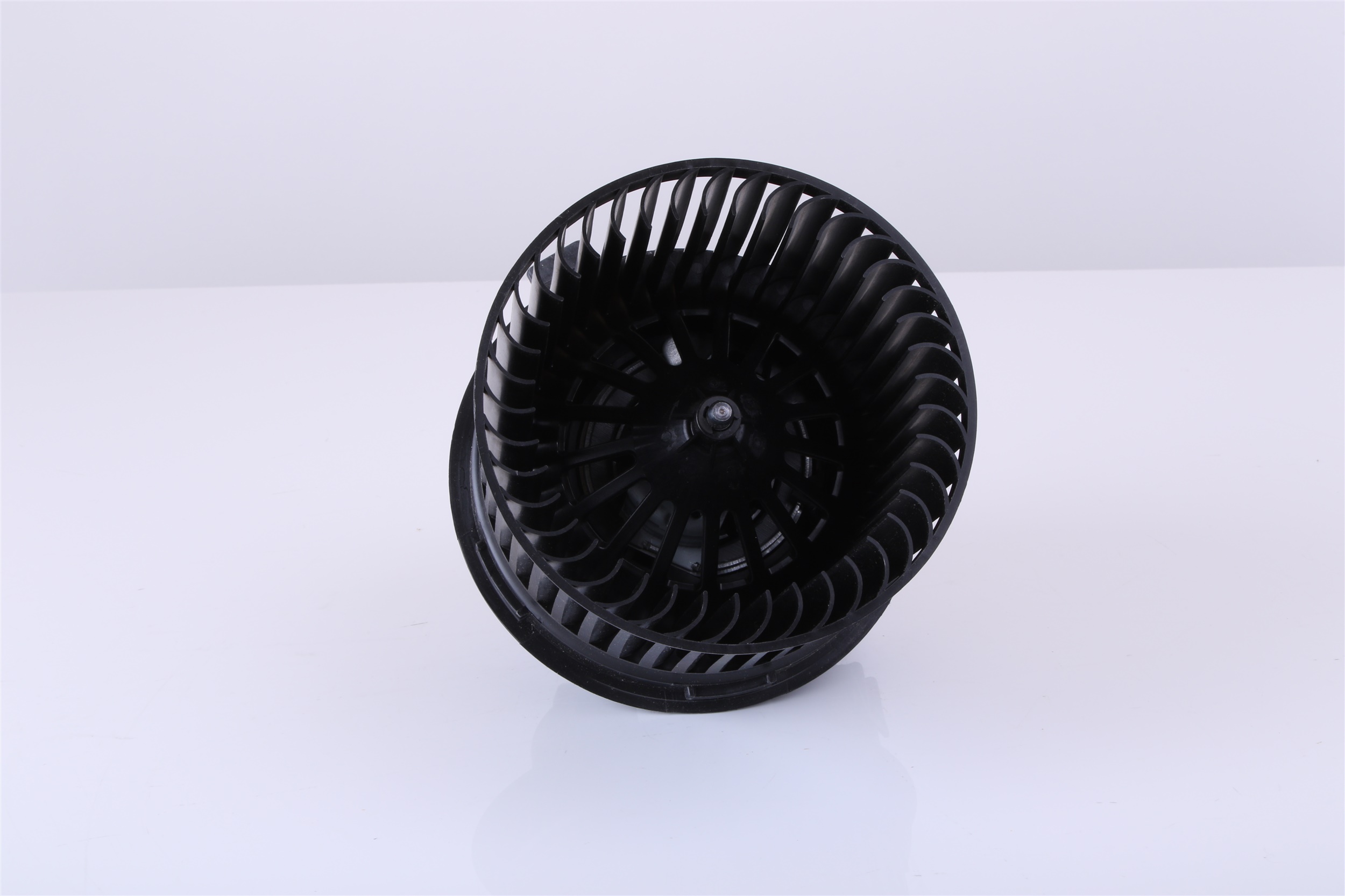 NISSENS 87468 Salongipuhur