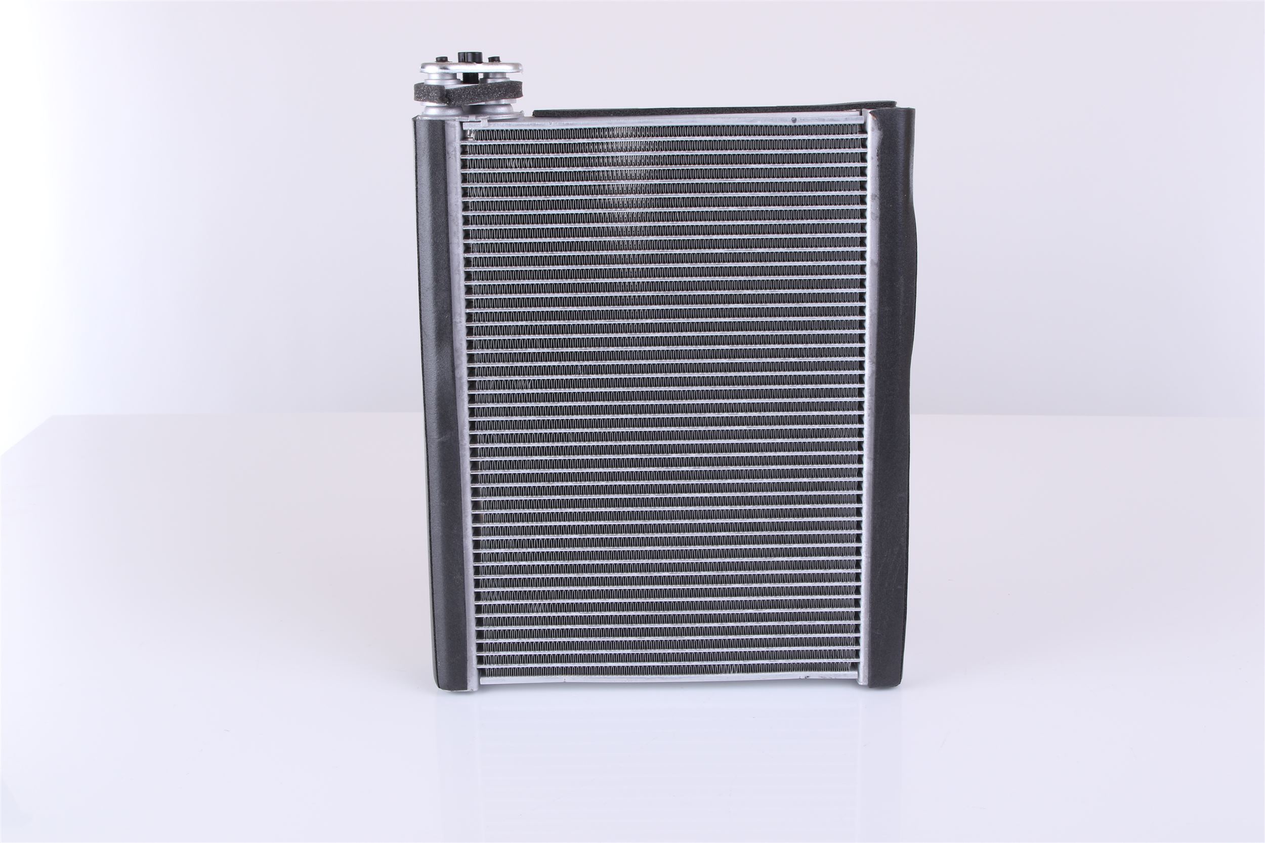 Verdampfer, Klimaanlage 92368 NISSENS 4F0820103 AUDI