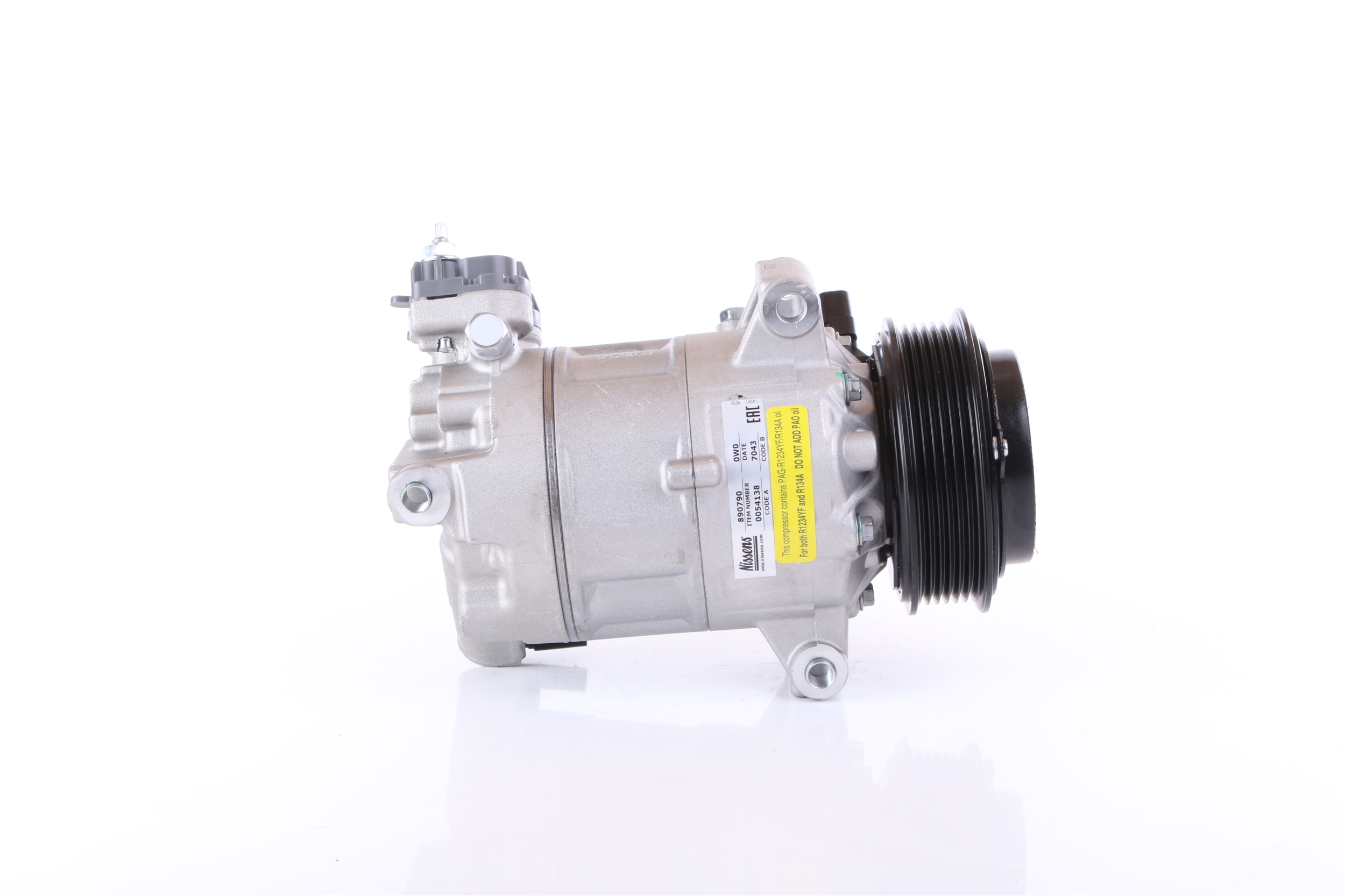 Air conditioning compressor 890790 NISSENS 2203489 VAUXHALL
