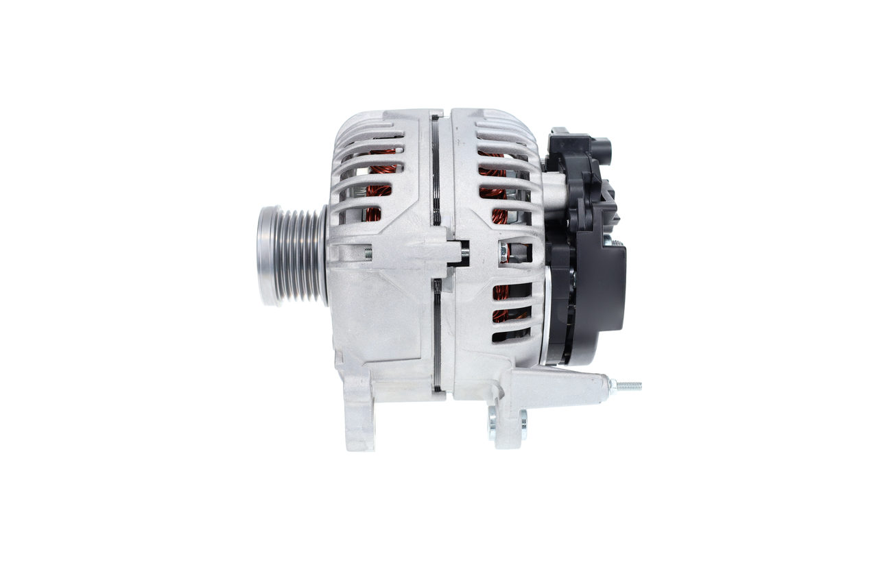 BOSCH Laturi 1 986 A00 894 BOSCH 1 986 A00 894 Škoda OCTAVIA laturi hinta