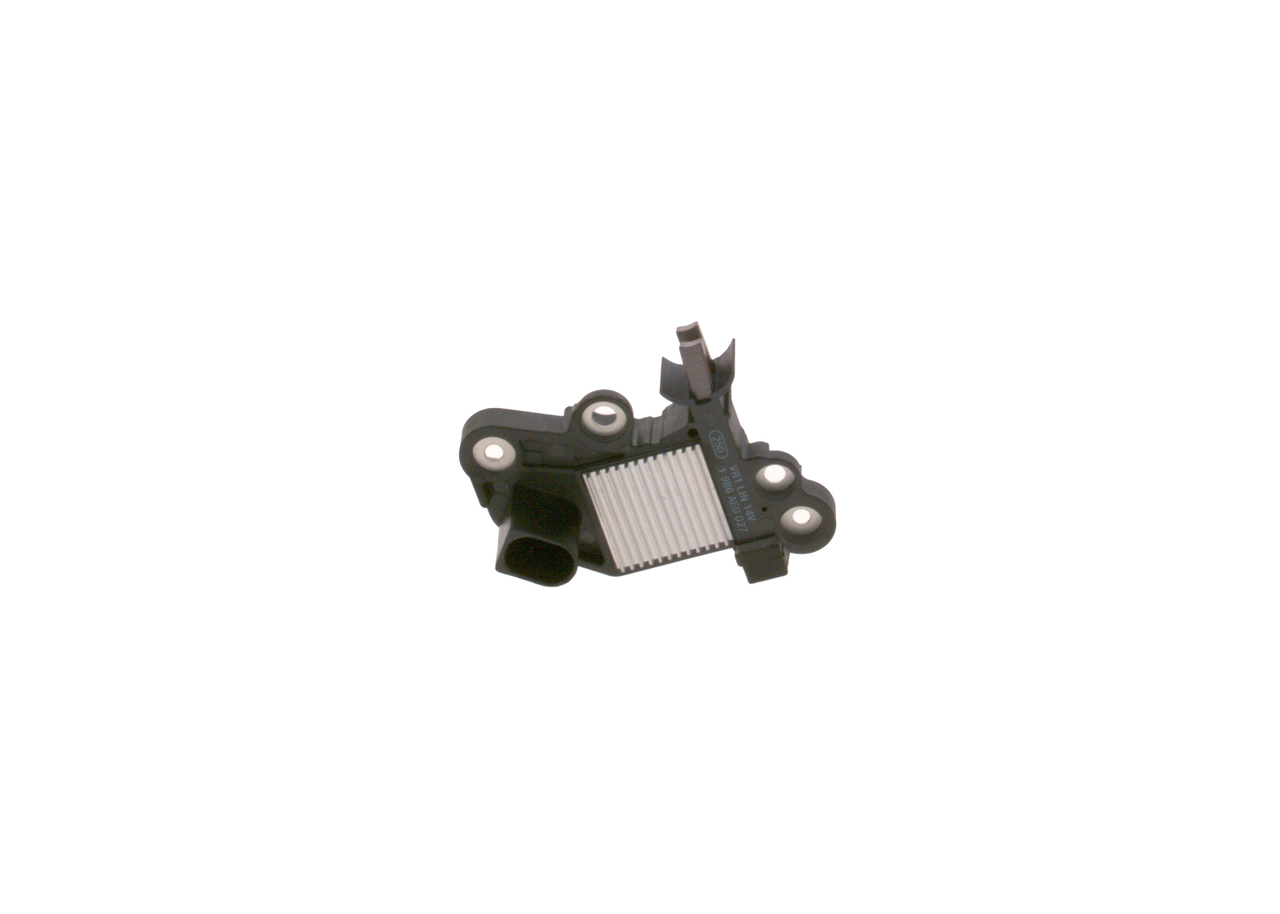 BOSCH 1 986 AE0 027 Spenningsregulator IVECO Daily VI Flatvogn lastebil/Chassis 35S14, 35S15, 35C15, 40S14, 40C15, 50C15, 60C5, 65C15,... 146 hk Diesel pris