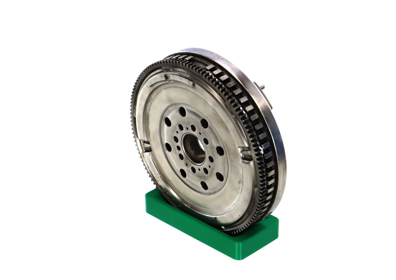 REMANTE 009-001-000065R Volant moteur bi-masse pour Mercedes-Benz Classe A W169 A 200 CDI (169.308, 169.008) 136 CV 2012 OM 640.941 Diesel REMANTE 009-001-000065R Volant moteur Mercedes W169 A 200 CDI (169.308, 169.008) 136 CV Diesel 2012