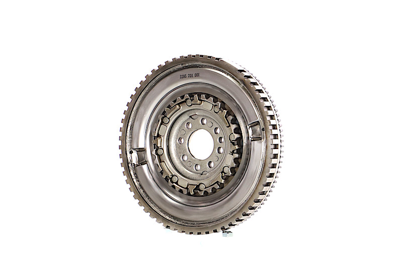 HYUNDAI TUCSON vauhtipyörä REMANTE 009-001-000066R