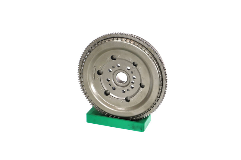 Volano 009-001-000102R REMANTE C2S 27921 FORD