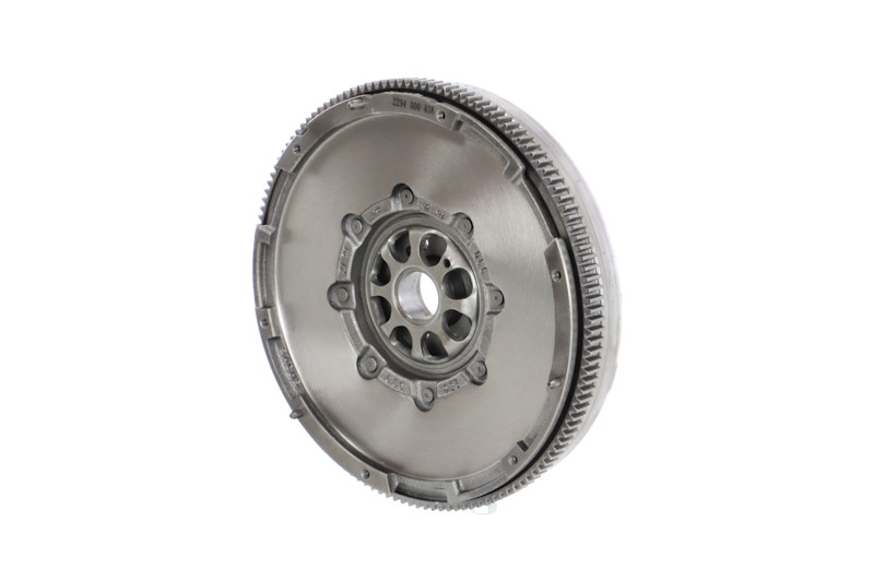 REMANTE 009-001-000165R Kahemassiline hooratas — Volkswagen Passat Variant 3C5 2.0 TFSI 200 hj 2007 BPY Otto REMANTE 009-001-000165R Hooratas Passat B6 2.0 TFSI 200 hj Bensiin hind