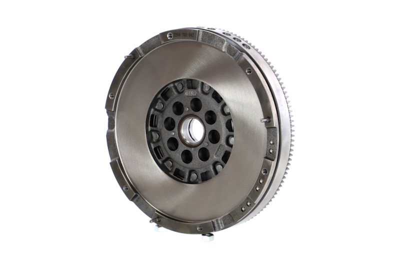 Koło zamachowe 009-001-000203R REMANTE 55503942 OPEL