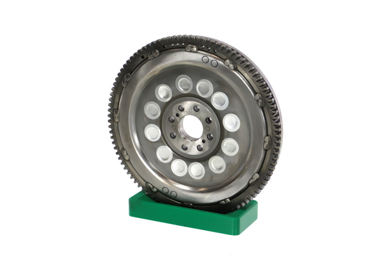 Zotrvačník 009-001-000216R REMANTE 13450-27012 Zotrvačník 009-001-000216R REMANTE 1345027012 TOYOTA