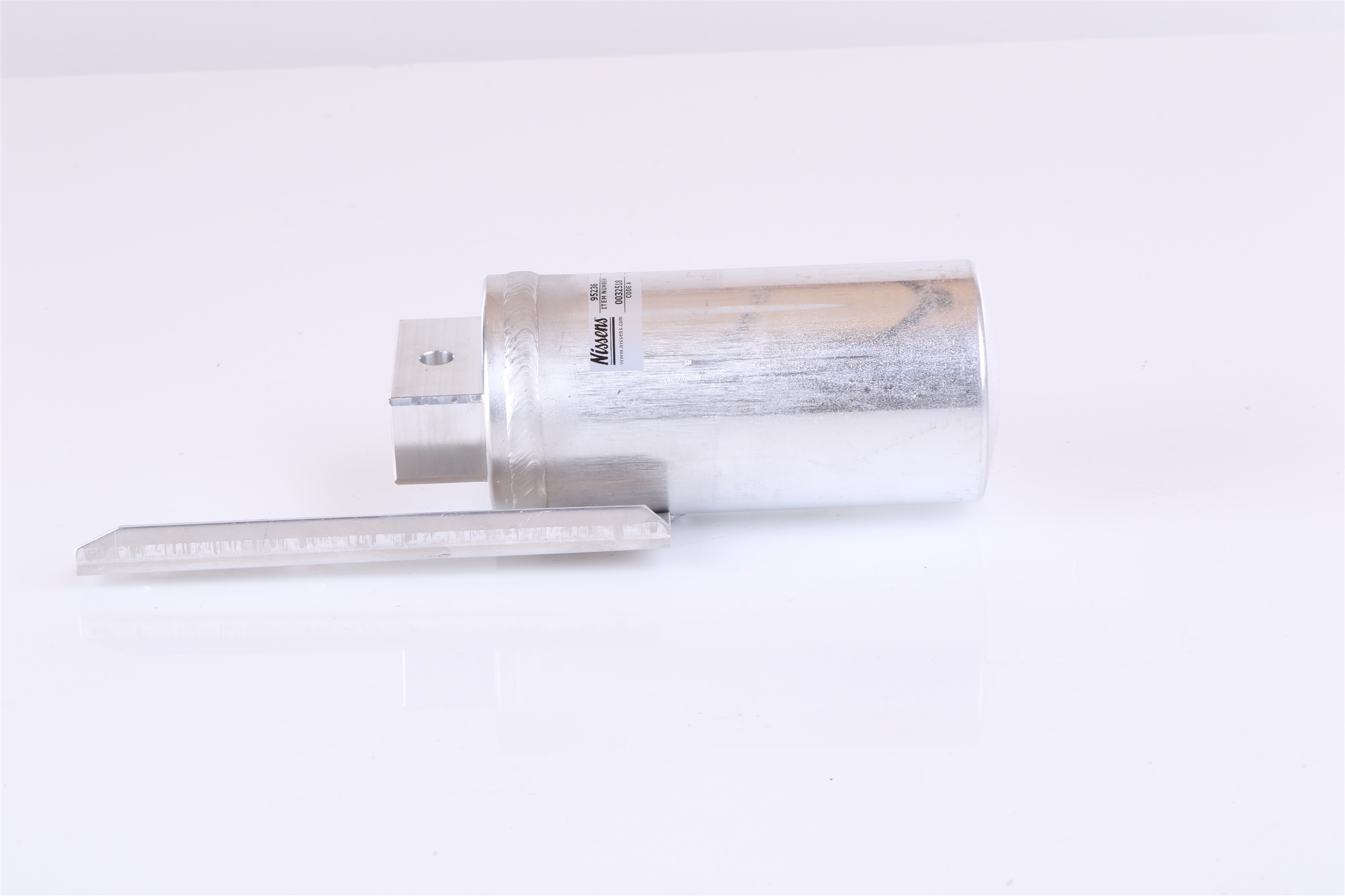 NISSENS 95236 Filter droger airco Opel Vectra B Caravan j96 Station Wagon 2.0 i (F19) 112 Pk Benzine prijs