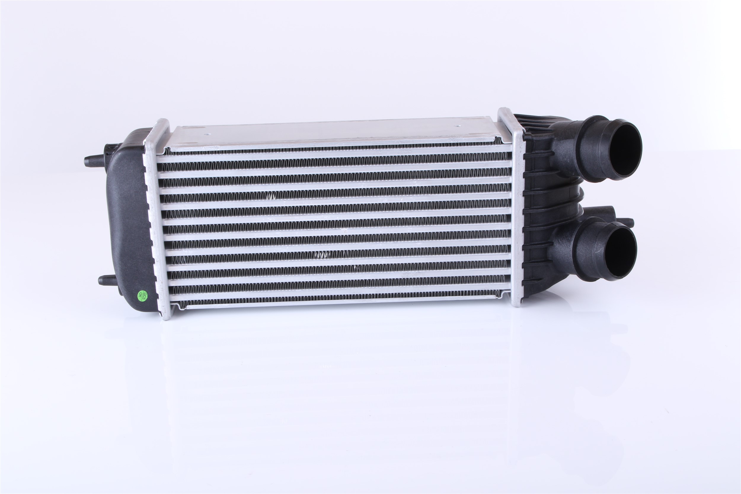 NISSENS 96613: Radiator intercooler Citroen JUMPY 2009