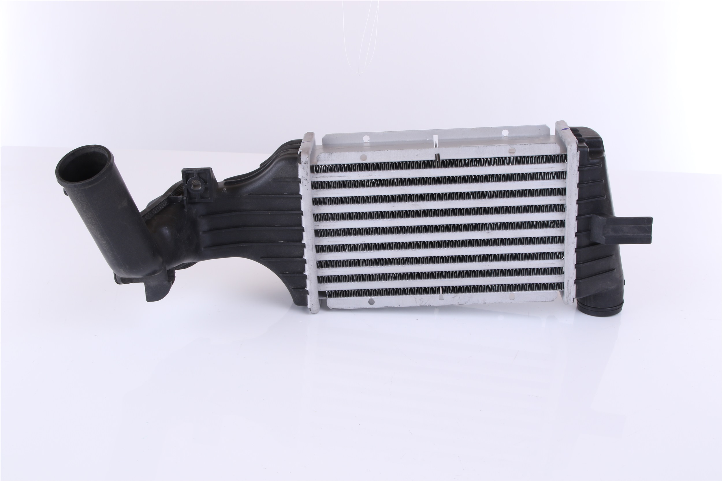 Intercooler 96788 NISSENS 9 192 587 OPEL