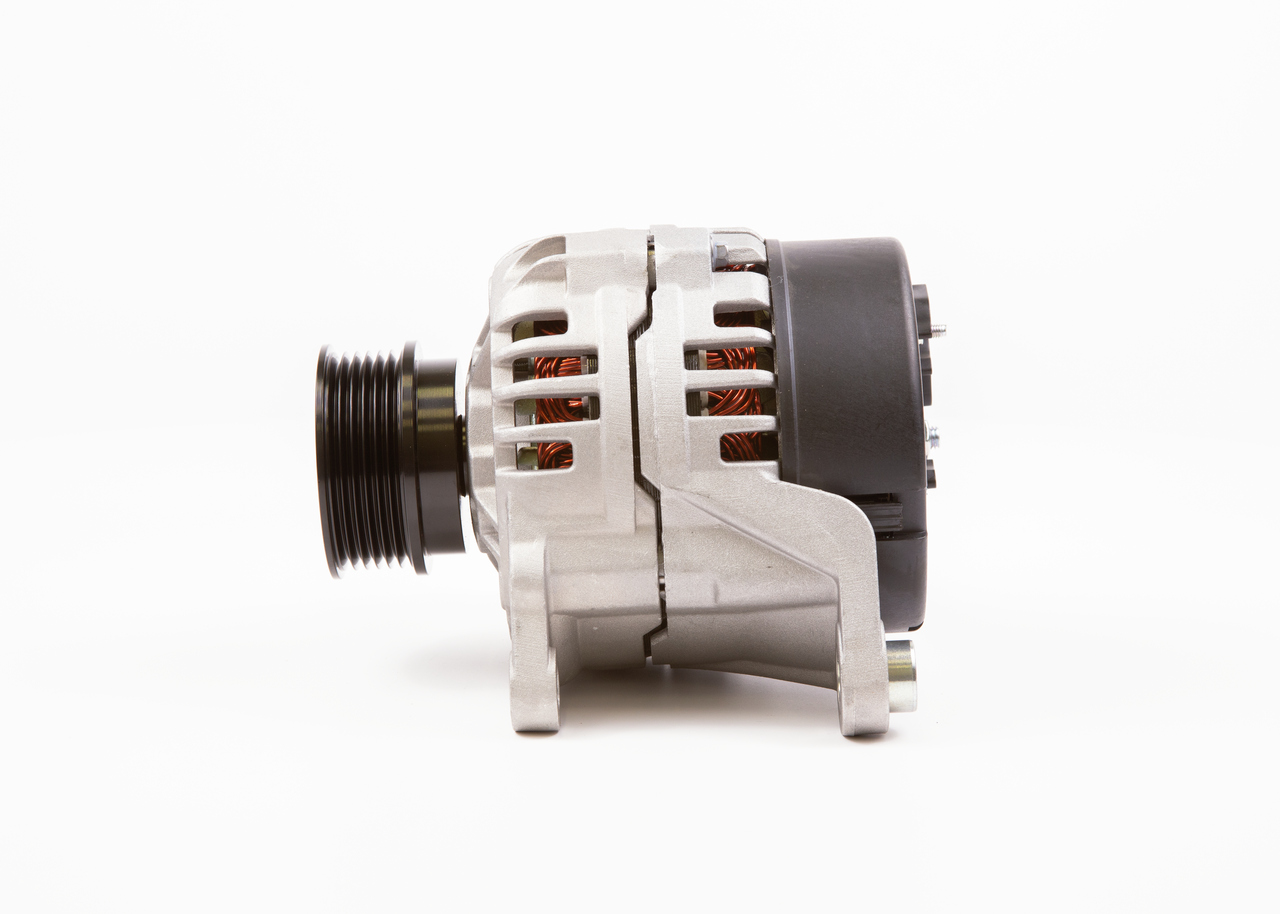 BOSCH ALT 14V 90A (R) Lichtmaschine